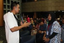 Pelaku Usaha Online...