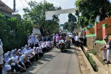 Ahli Waris Segel SMPN...