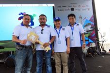 HUT ke-28, JNE Beri...