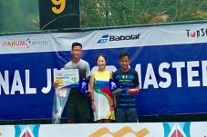 Dua Atlet Tenis PPLPD...