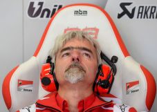 Bos Ducati Ragukan Kemampuan...