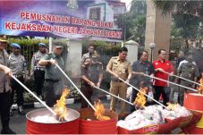 Kejari Jakarta Barat...