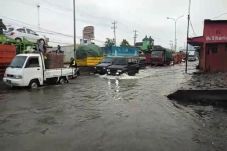 Banjir Kaligawe Semarang...