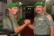 Mayjen TNI Mochamad...