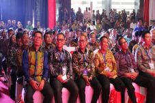 Bupati Pasangkayu Kembali...
