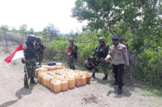 TNI-Polri Temukan BBM...