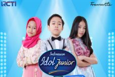 Raisya dan Deven Bersaing...