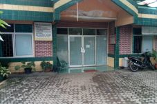 Antar Istri Bersalin,...
