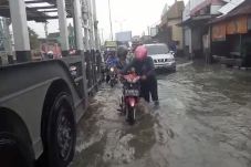 Pengendara Diminta Persiapkan...