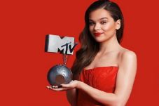 Hailee Steinfeld Populer...