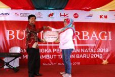 Pelni dan 7 BUMN Berikan...