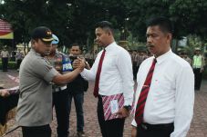 Kapolres Asahan Berikan...