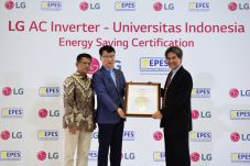 Dua AC LG Inverter Ini...