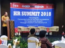 Masyarakat Harus Adaptif...