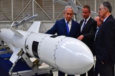 Israel Kembangkan Rudal...
