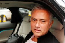 Dipecat, Mourinho Tak...