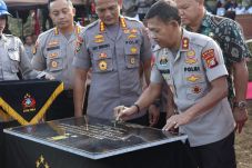 Perhatikan Kesejahteraan,...