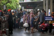 Kereta Pilihan Moda...