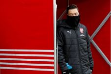Keharmonisan Mesut Oezil...