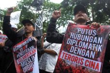 Penindasan Muslim Uighur,...