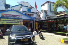 Bangunan Pos Lantas...