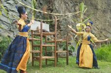 Ada Kawin Batu di Majalengka,...