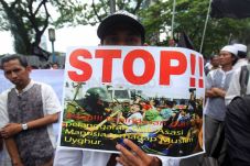DPR Kecam Sikap Diskriminatif...