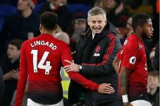 Senyuman Solskjaer dan...