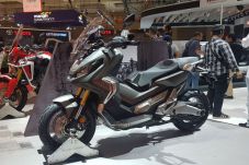 Panas Berlebih, Honda...