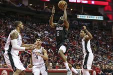 James Harden Hentikan...