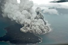 Kondisi Gunung Anak...