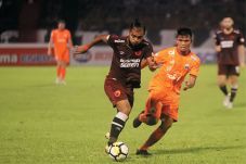 Kontrak Tiga Pemain...