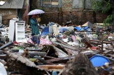 Tsunami Selat Sunda...