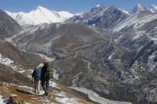 Janda Sherpa Mendaki...