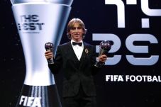 Modric Sisihkan Novak...