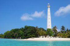 Mercusuar Anyer dan...