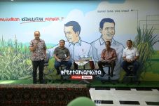 Empat Tahun Jokowi-JK,...