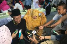 Keceriaan Pasangan Tertua...