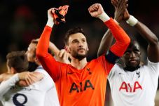 Hugo Lloris Ingin Sandingkan...