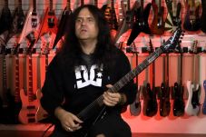 Frontman Kreator Beri...