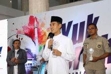 Dapat Penghargaan Tokoh...