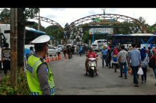 Jalan Sekitar Ragunan...