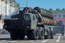 Rusia Pasok Sistem Rudal...