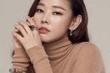 Han Hye Jin Lebih Nyaman...