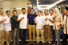 Safari ke Kaltim, Sandiaga...