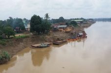 Tambang Pasir Ilegal...
