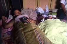 Lahir Tanpa Batok Kepala,...
