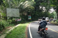 Banyak Reklame di Pangandaran...