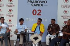 Prabowo-Sandi Diusulkan...