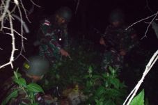 Satgas TNI Yonmek 741...
